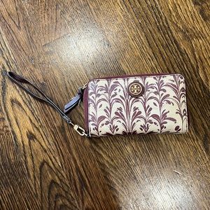 Tory Burch Red and Cream Wallet